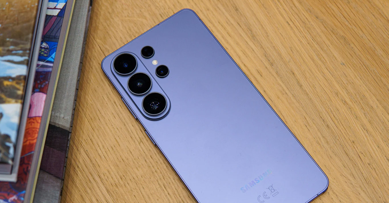 Samsung drops boxy design for a softer Galaxy S26 Ultra