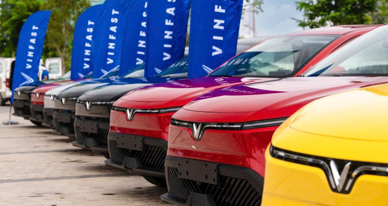 Vietnam car market surges as March sales double month-on-month