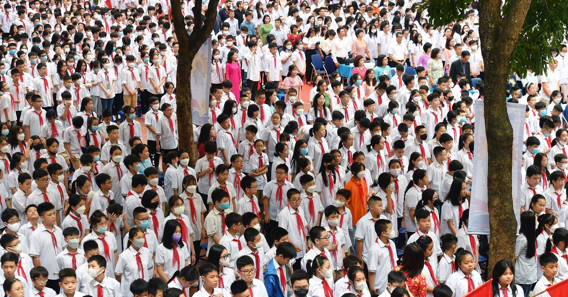 Vietnam to reorganize schools, hospitals and media system