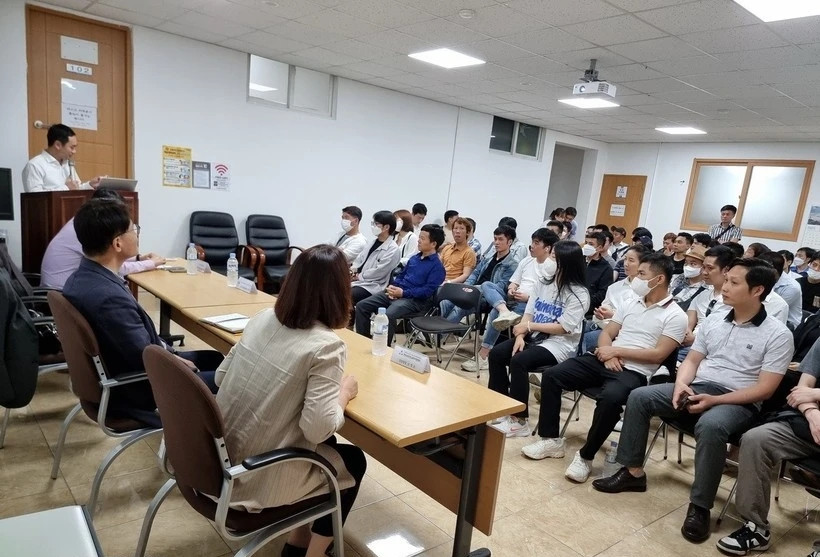 RoK receives more Vietnamese seasonal farm workers