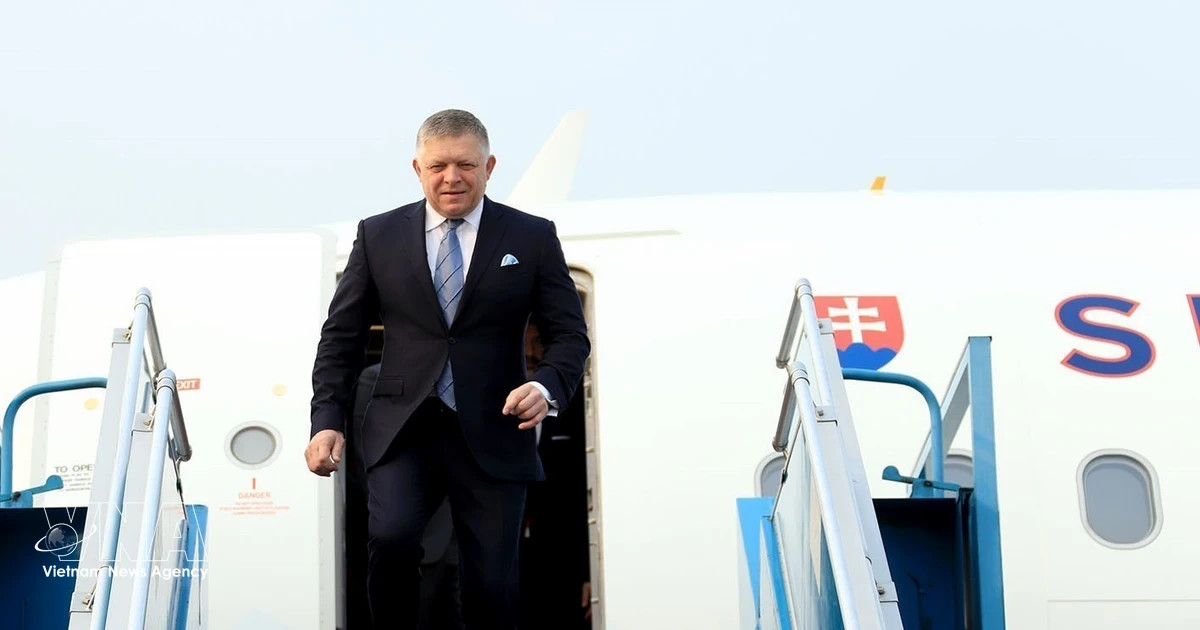 Slovak Prime Minister begins official visit to Vietnam