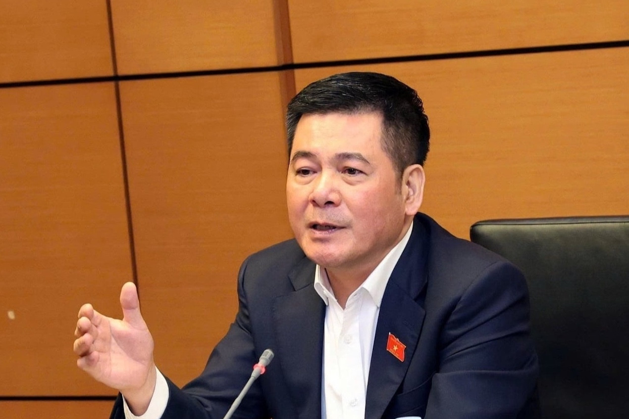 NA vice chair urges shift from gold and land to business investment