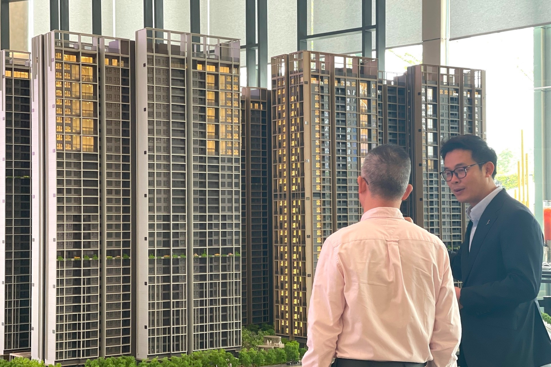 Major urban megaprojects break ground in Hanoi, housing supply set to increase