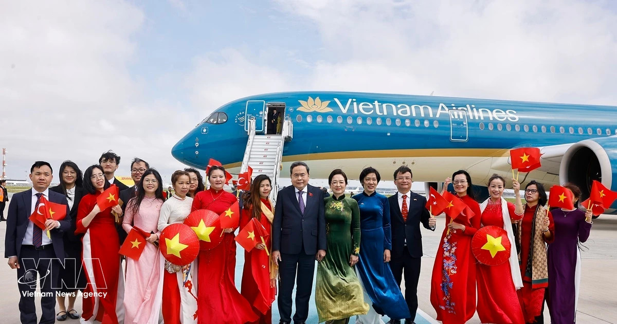 National Assembly Chairman arrives in Türkiye for attendance at IPU-152