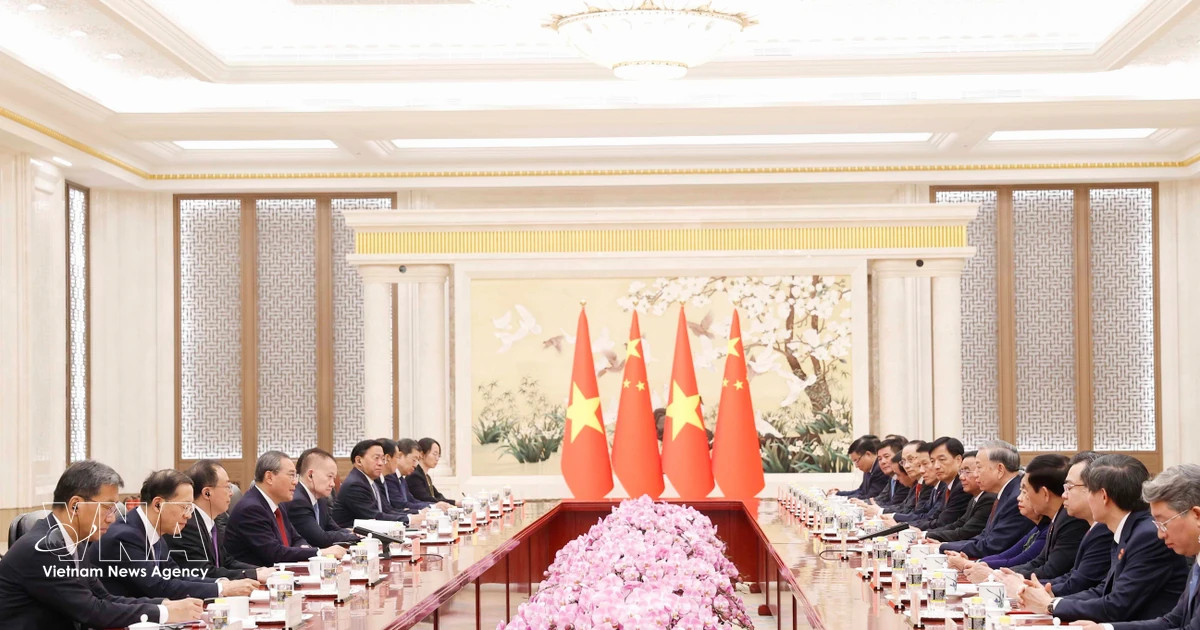 Top Vietnamese leader meets with Chinese Premier in Beijing