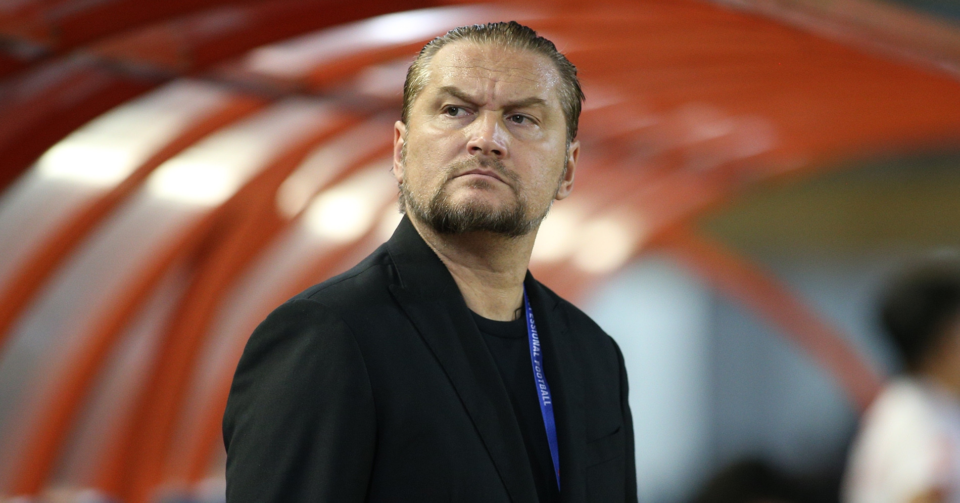 VFF punishes Popov for misconduct on the touchline