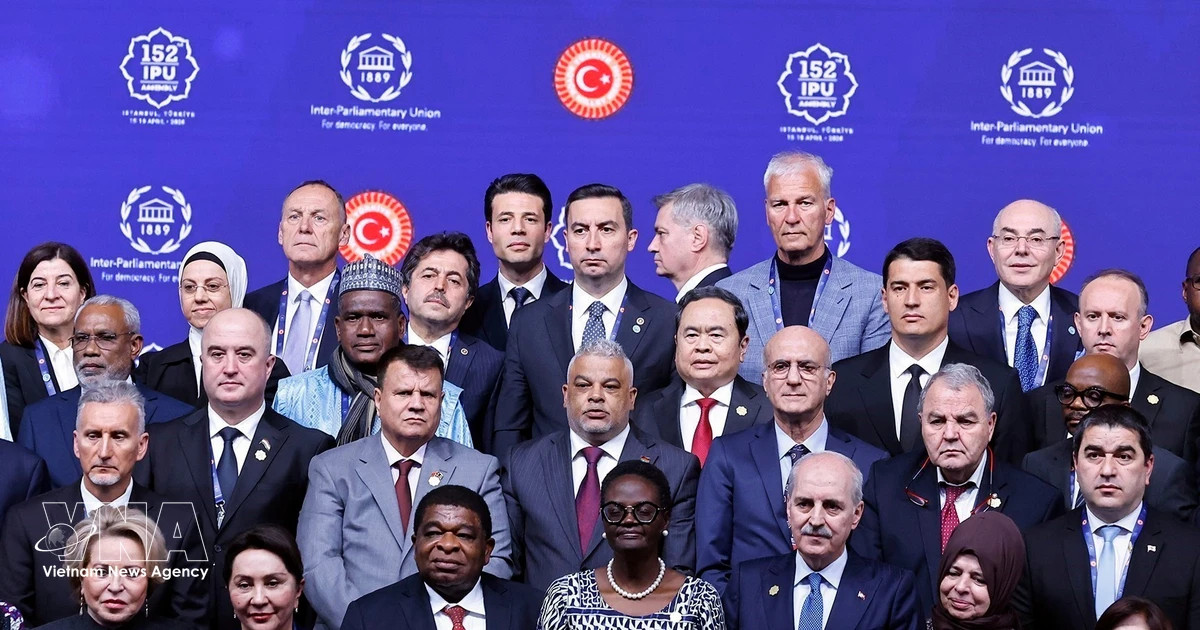 Vietnam’s top legislator attends opening of IPU-152