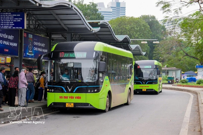 Hanoi to add 53 electric buses from April 18