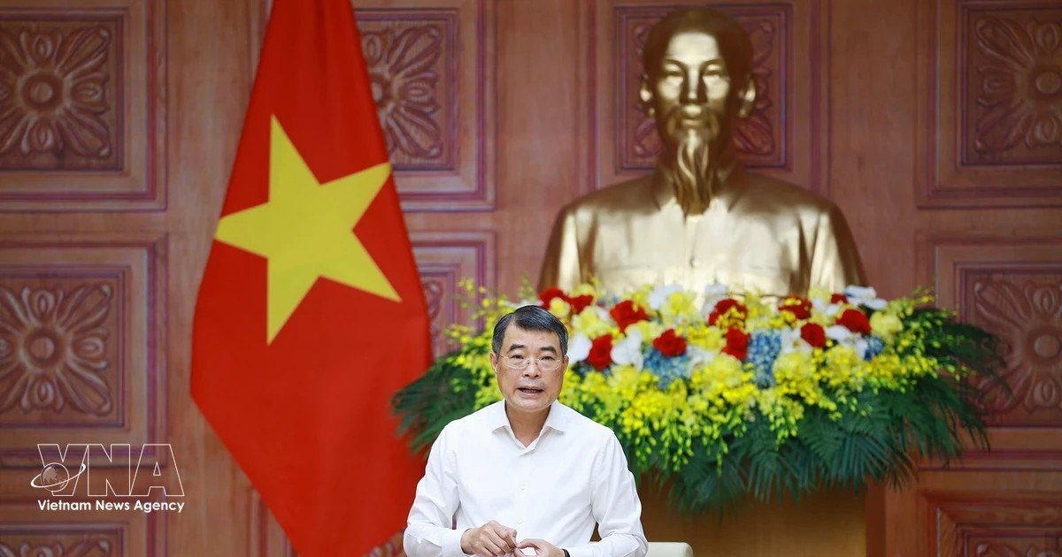 PM urges routine public reporting on ministries’ performance and progress