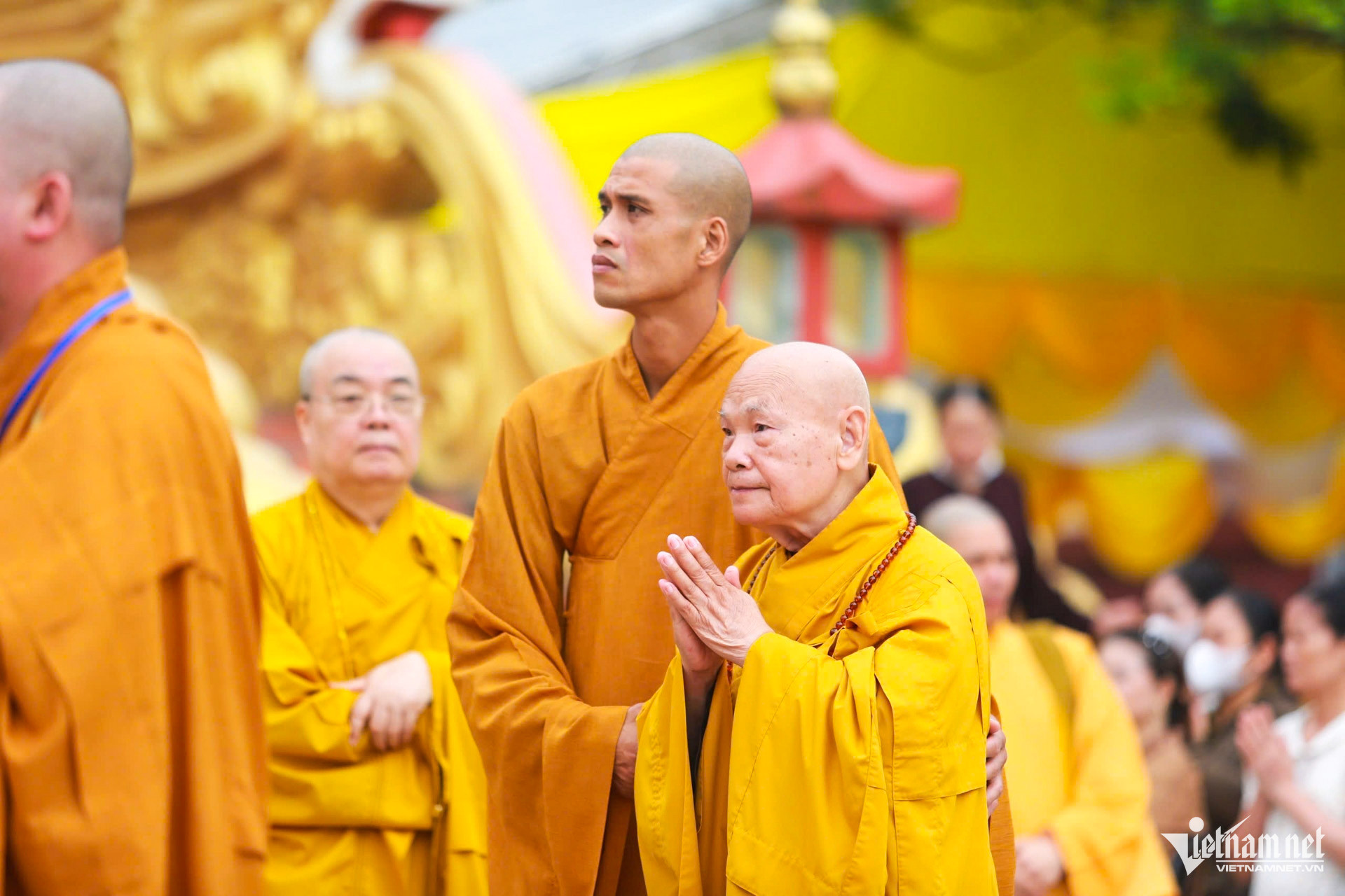 W-Lễ tang trưởng lão thích thanh dục_8.JPG.jpg