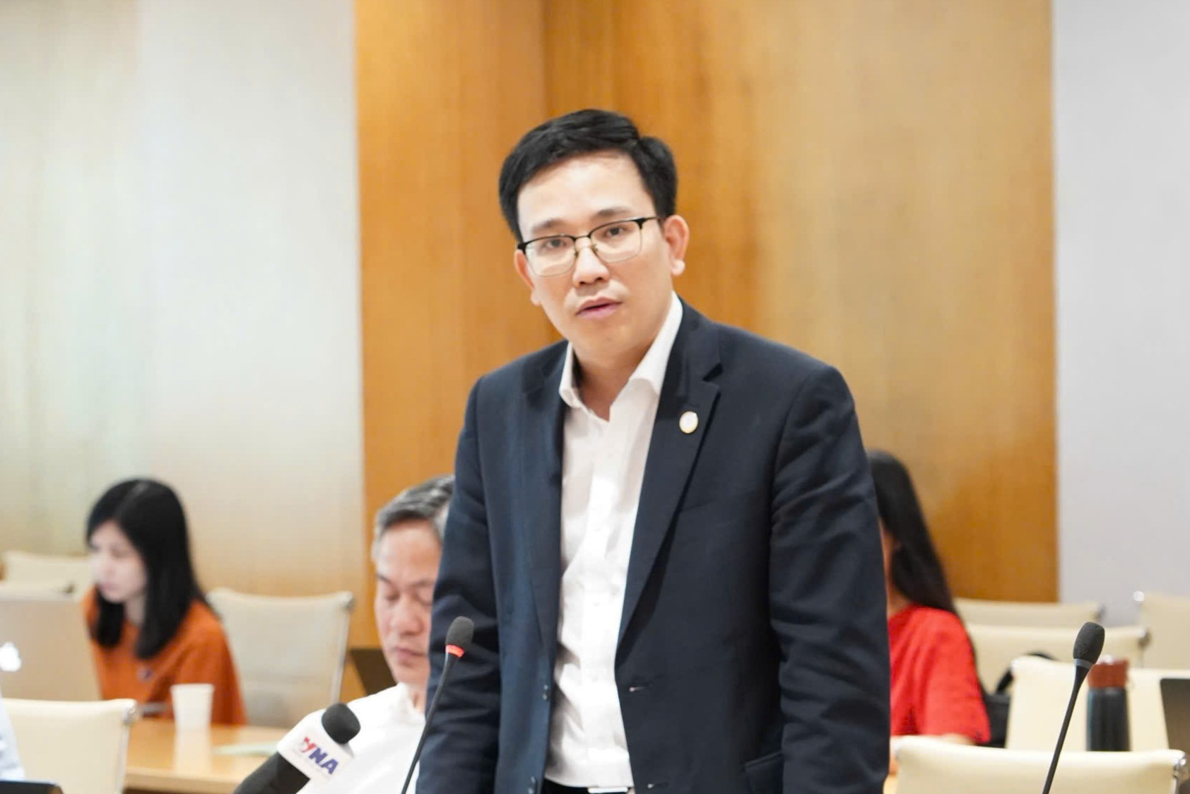 ong Nguyen Hoang Giang.jpg