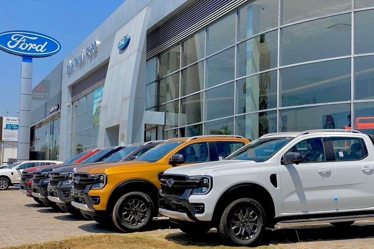 Clear roadmap on controversial pickup-truck policy is needed: experts