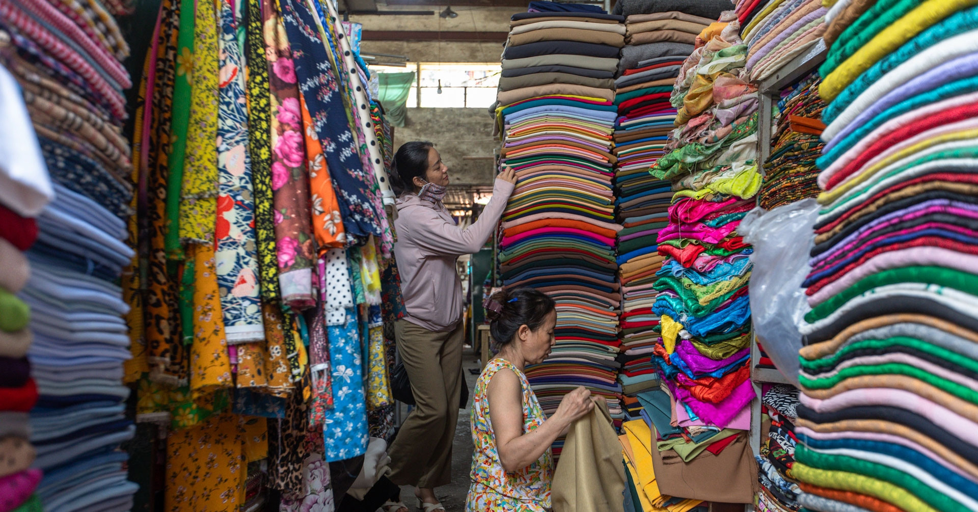 Tax compliance costs put Vietnam’s small businesses under pressure