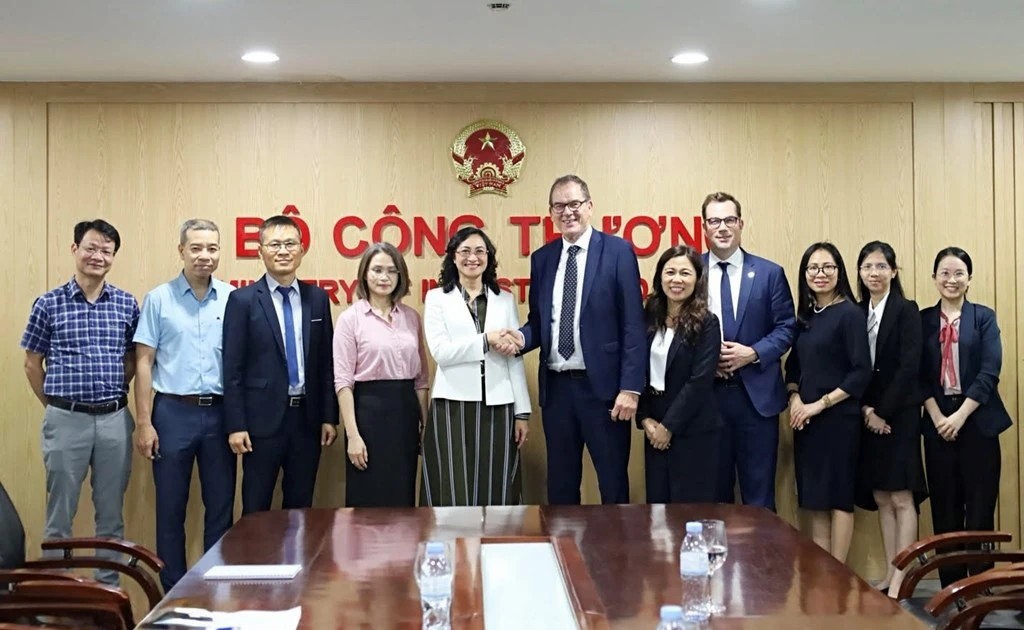 Vietnam, UNIDO deepen cooperation toward green industry transition