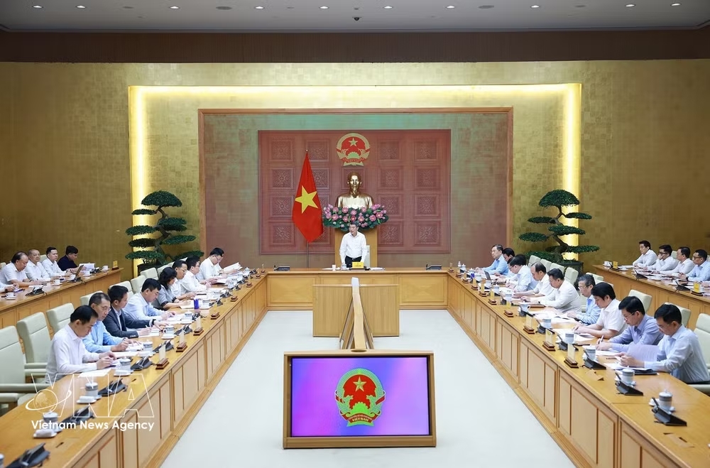 vnanet-1thu-tuong-le-minh-hung-chu-tri-buoi-lam-viec-voi-lanh-dao-bo-cong-thuong-va-cac-bo-nganh-ve-thao-go-kho-khan-thuc-day-san-xuat-kinh-doanh-anh-ttxvn.jpg