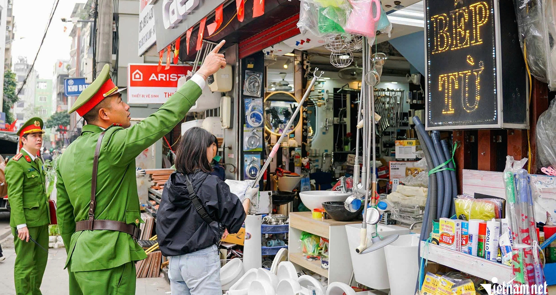 Hanoi police pilot UAVs to monitor urban order