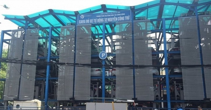 Where to park as Hanoi launches low-emission zone pilot