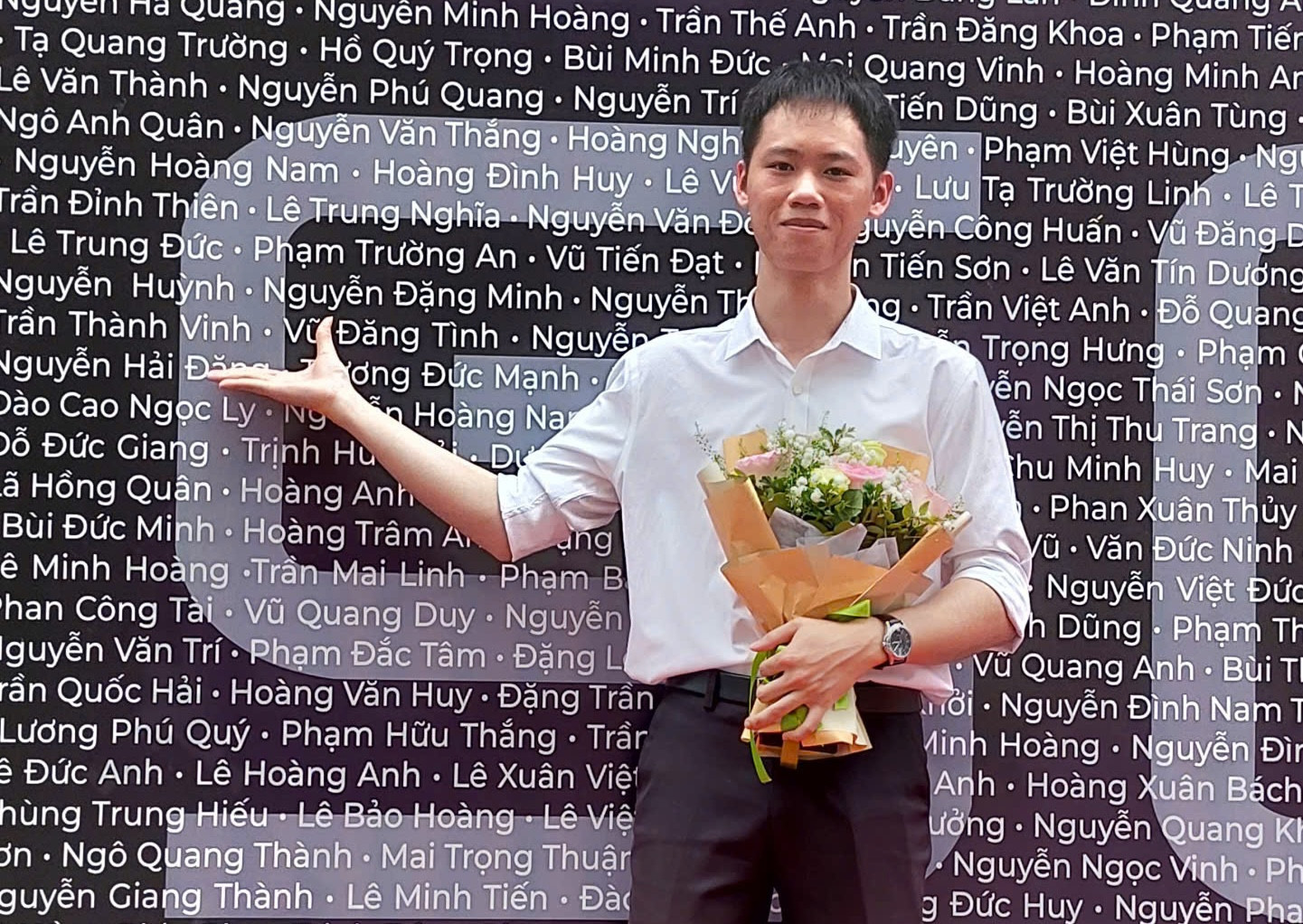a khoa Hai Phong.jpg