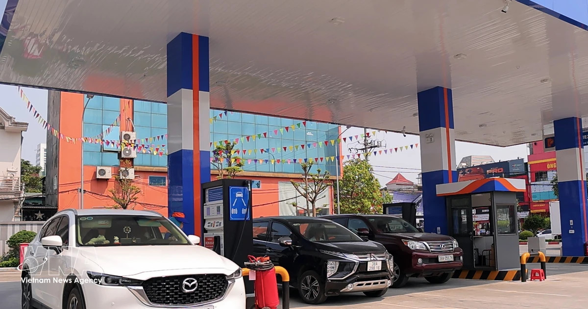 Dung Quat bio-ethanol plant launches its first batch of E100 product
