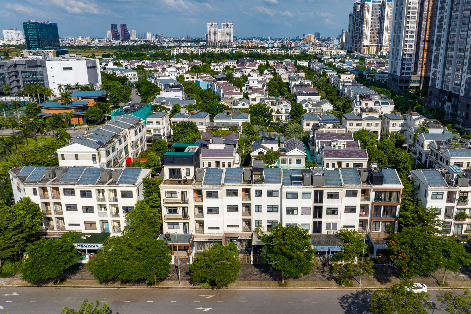 Banks favor real estate as collateral for legal safety