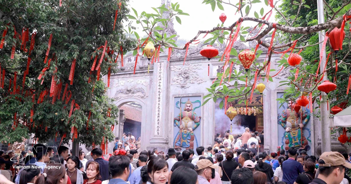 Phu Tho serves nearly 6.5 million visitors during Hung Kings Commemoration Day