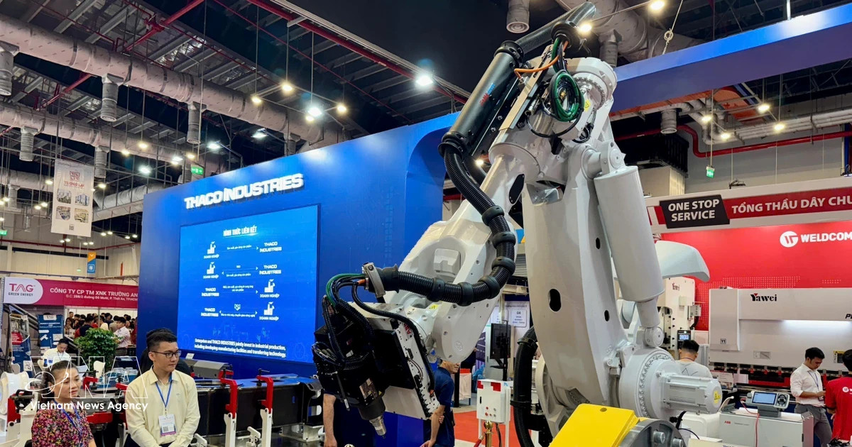 Ho Chi Minh City draws billions of USD in tech infrastructure deals