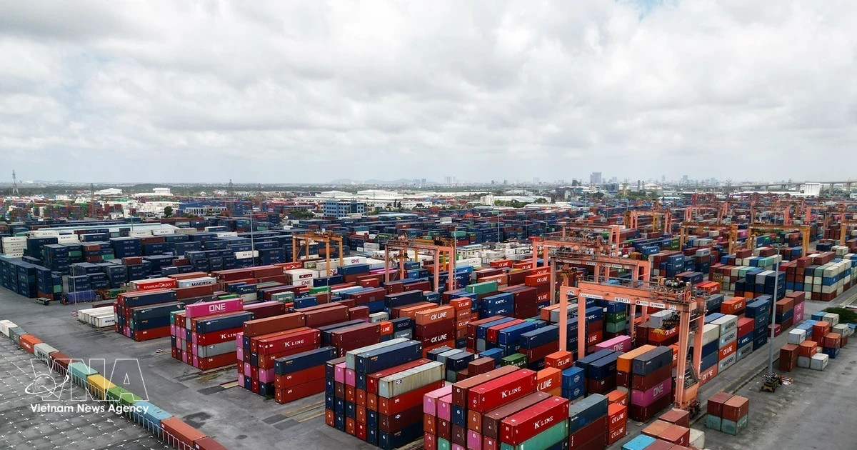 Foreign trade climbs 23% to nearly 250 billion USD in Q1