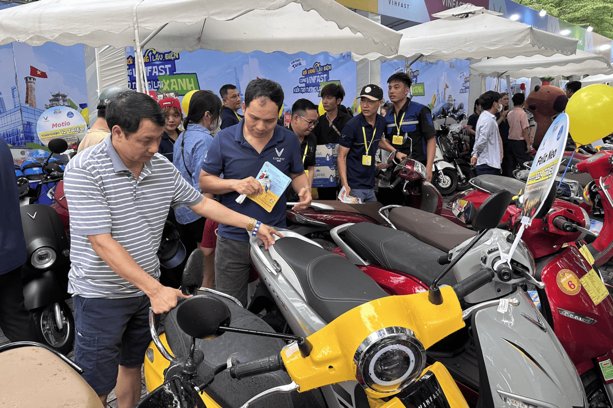 Switching to EVs can ease pressure on fossil-fuel supply amid global conflicts