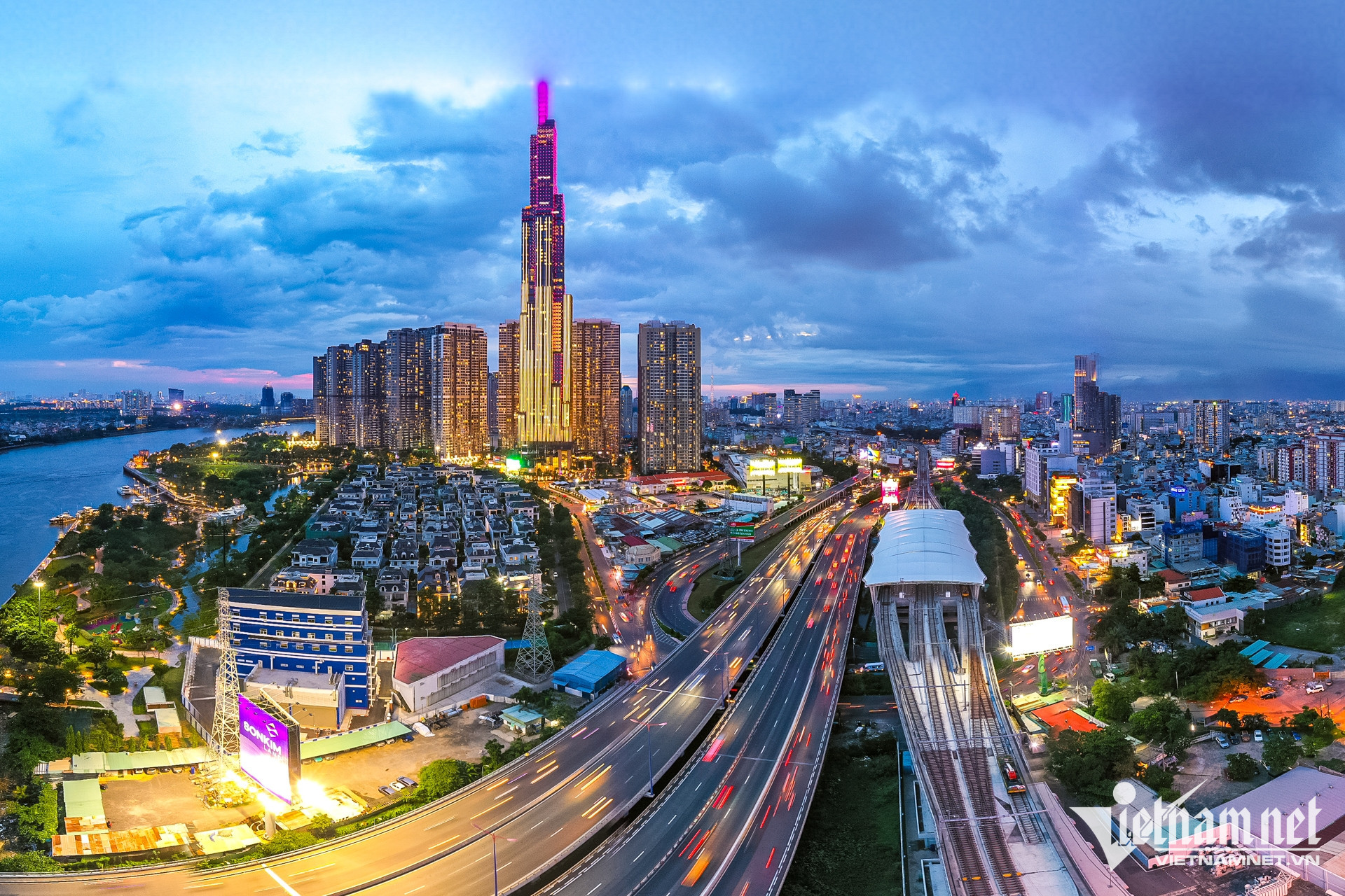 W-TPHCM nguyễn huế 2 (2).jpg