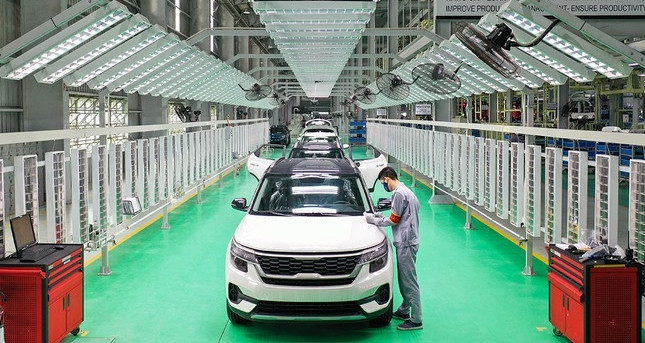 Domestic cars dominate as Vietnam auto supply surges