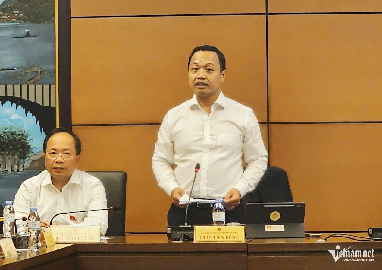 W-đoàn điện biên.jpg