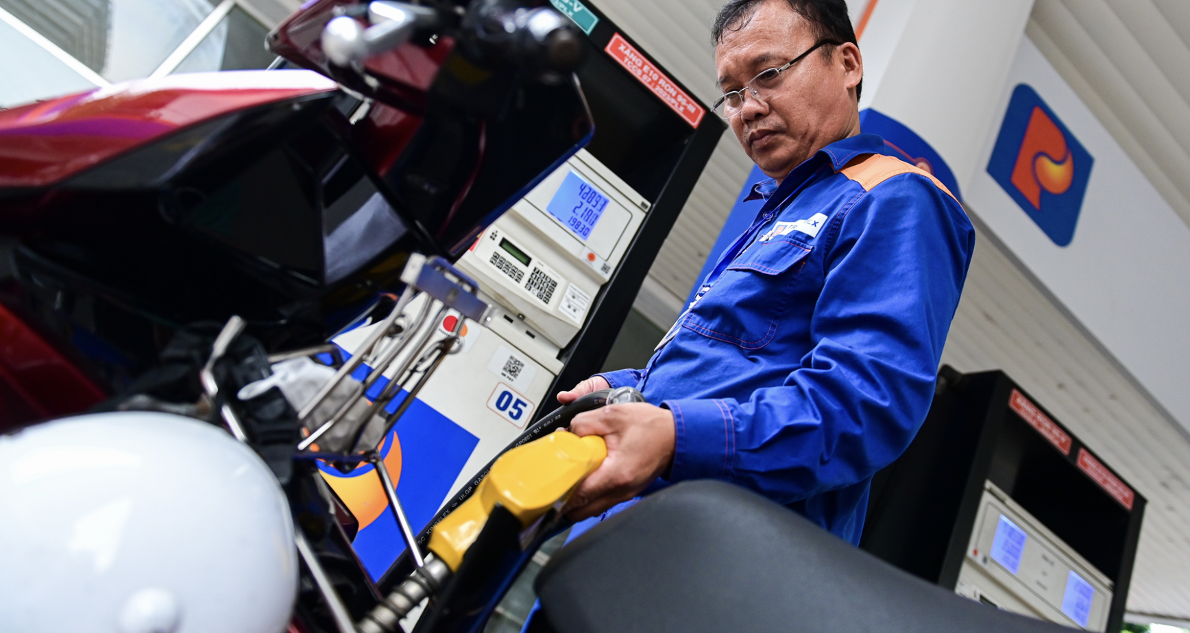 Vietnam sets clearer rules for using petrol stabilisation fund