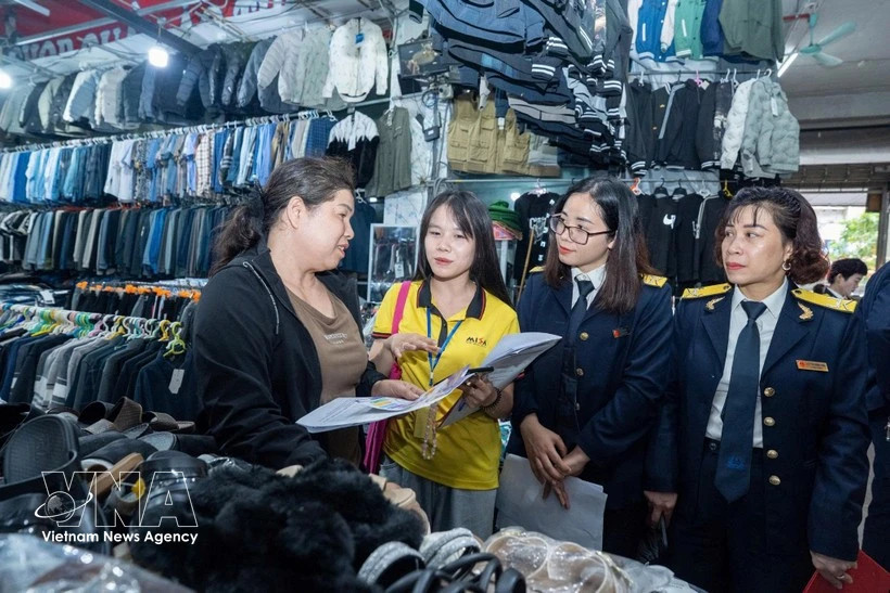Tax-free threshold for household businesses doubled to 1 billion VND