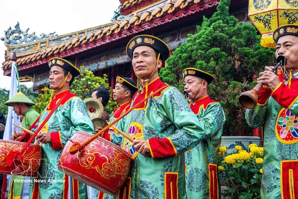 vnanet-bieu-dien-nha-nhac-anh-ttxvn.jpg