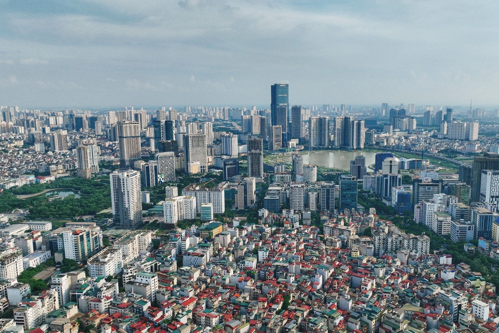 Noise and odors drive down value of discounted apartments