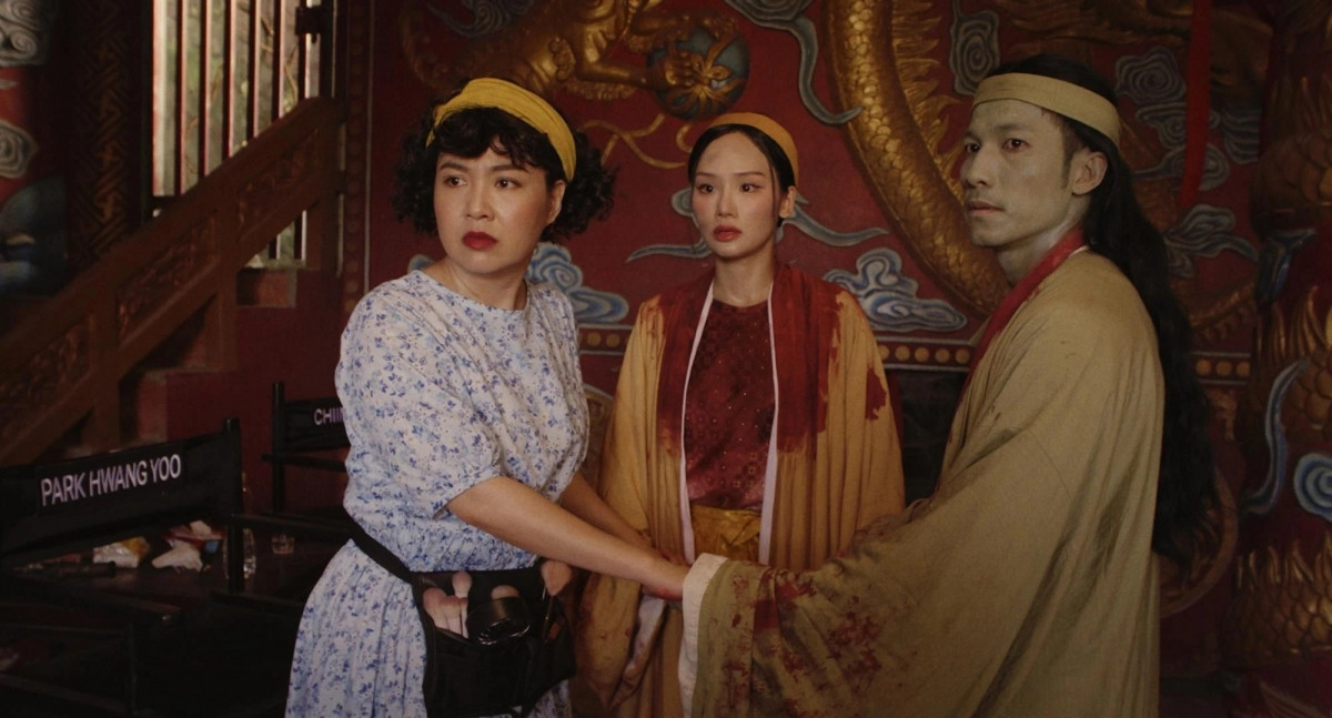 miu_le_dai_tiec_trang_mau_8_1.jpg