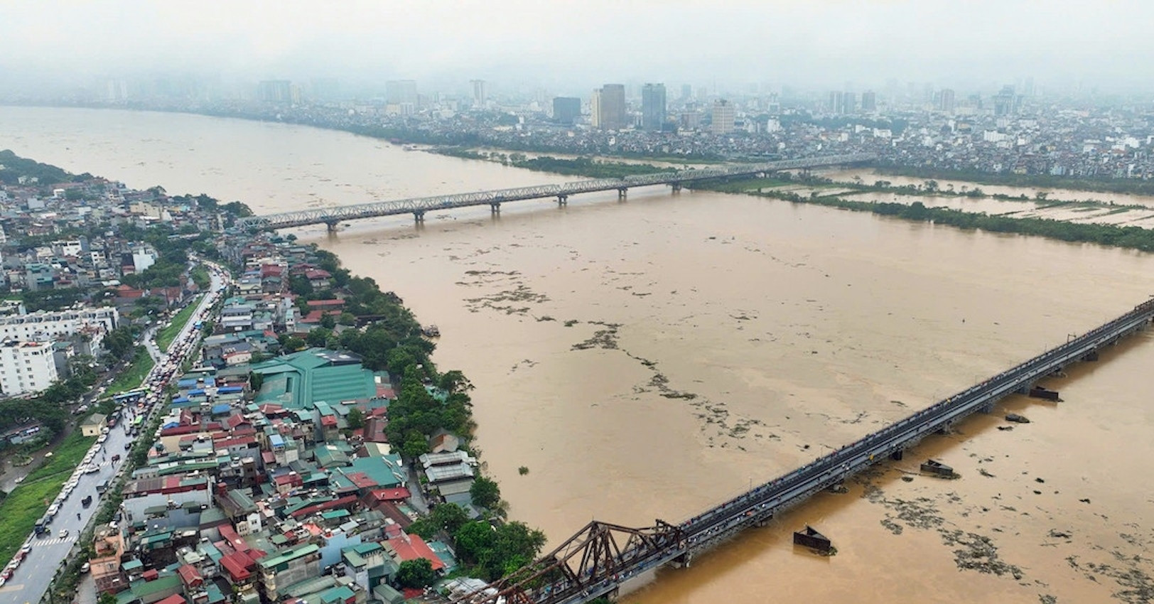 Hanoi targets global night tourism growth with Red River project