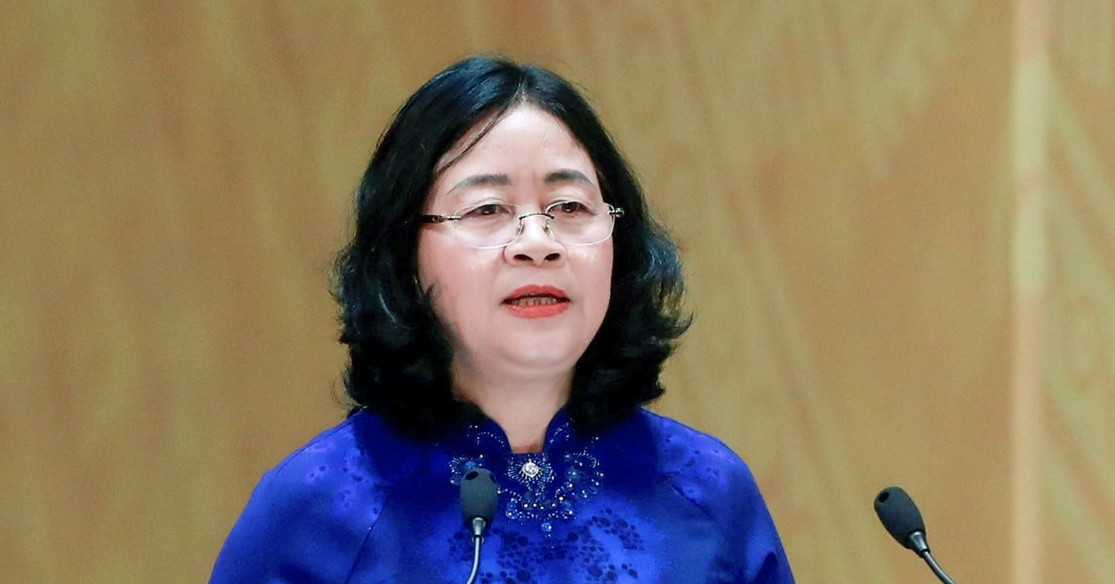 Bui Thi Minh Hoai re-elected chairwoman of Vietnam Fatherland Front