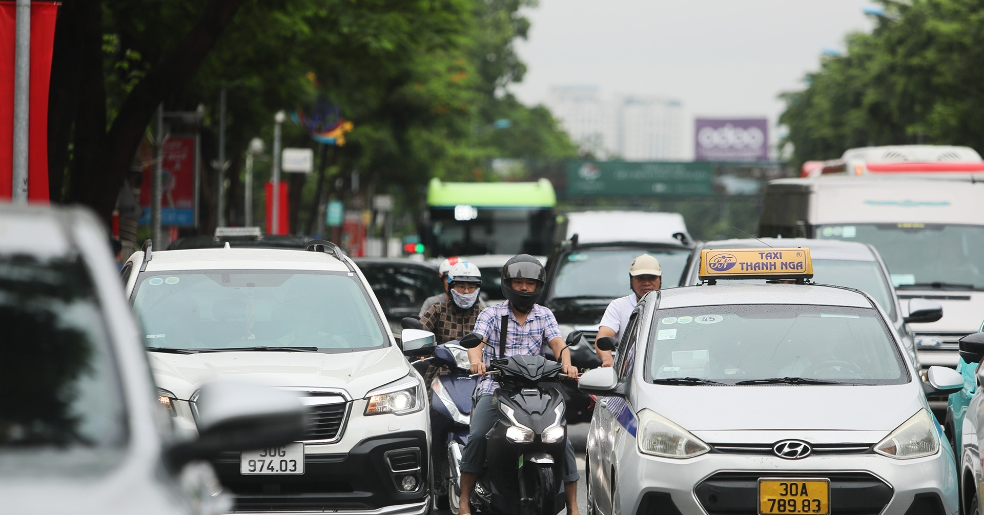 Hanoi proposes up to $770 support for switching to electric motorbikes