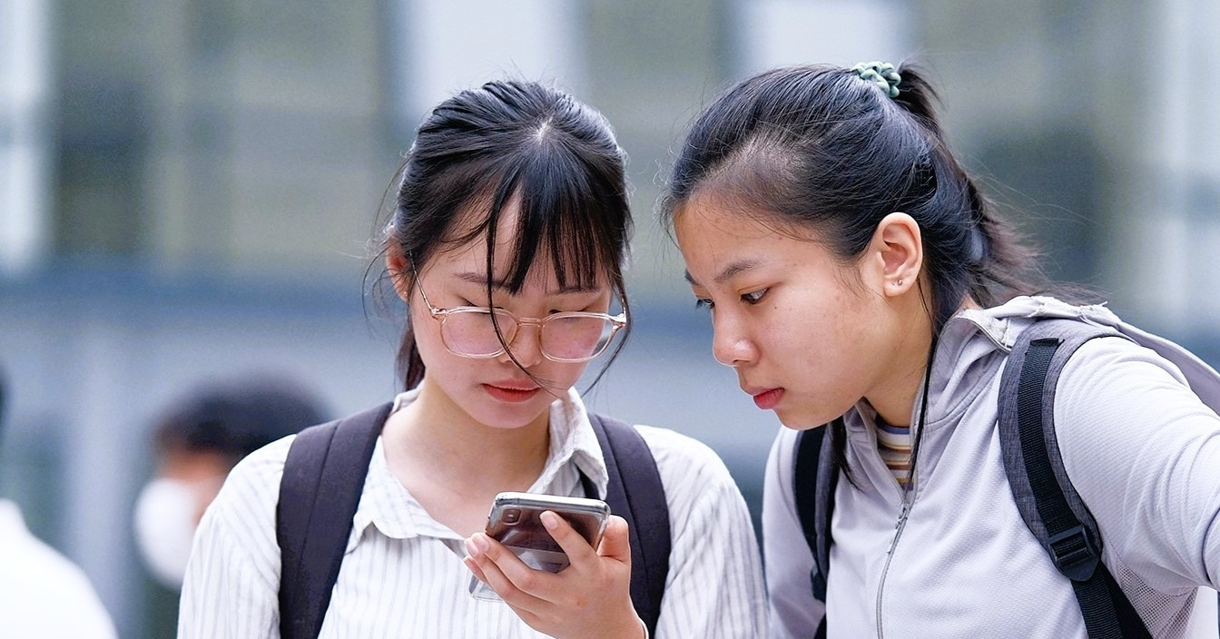 Hanoi’s class 10 competition intensifies as public schools fall short
