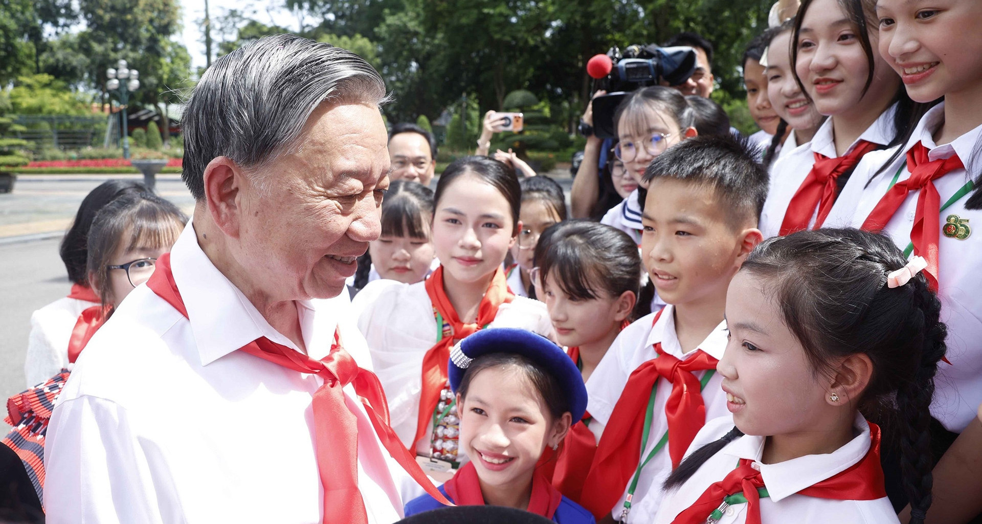 Party chief urges stronger protection for children across Vietnam
