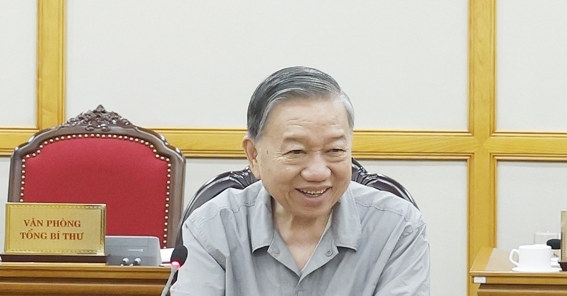 Politburo reviews new breakthrough framework for Ho Chi Minh City