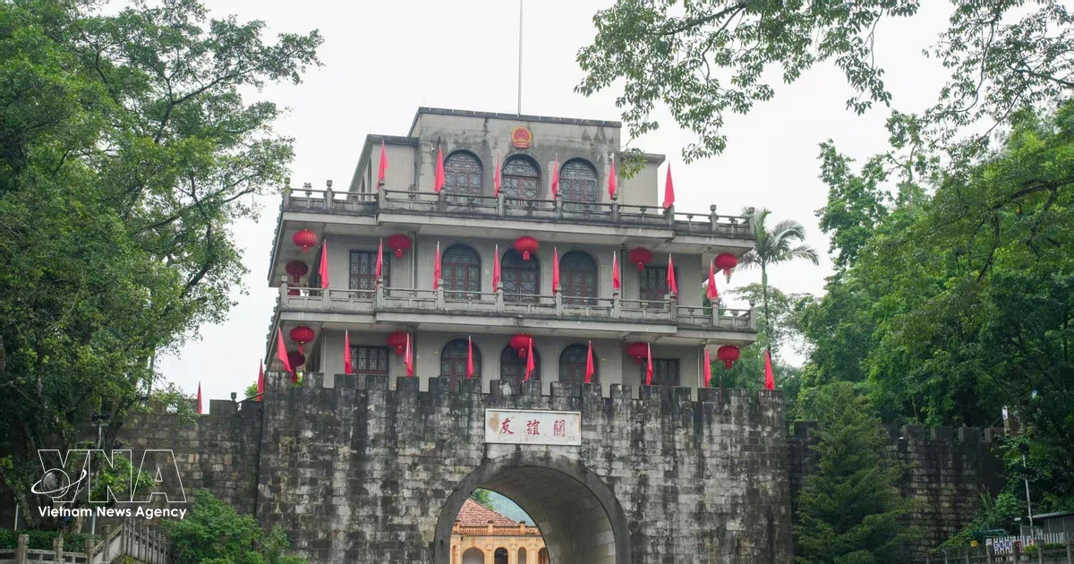 Vietnam, China seek stronger tourism links through cultural exchange