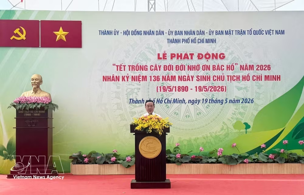 Vice Chairman of the municipal People’s Committee Bui Minh Thanh speaks at the event. (Photo: VNA)