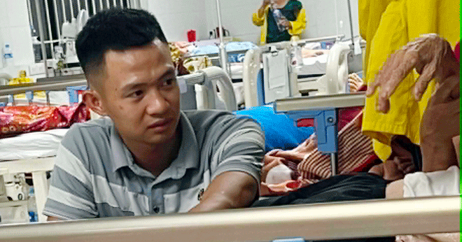 23-year-old’s tender care for grandmother touches thousands online