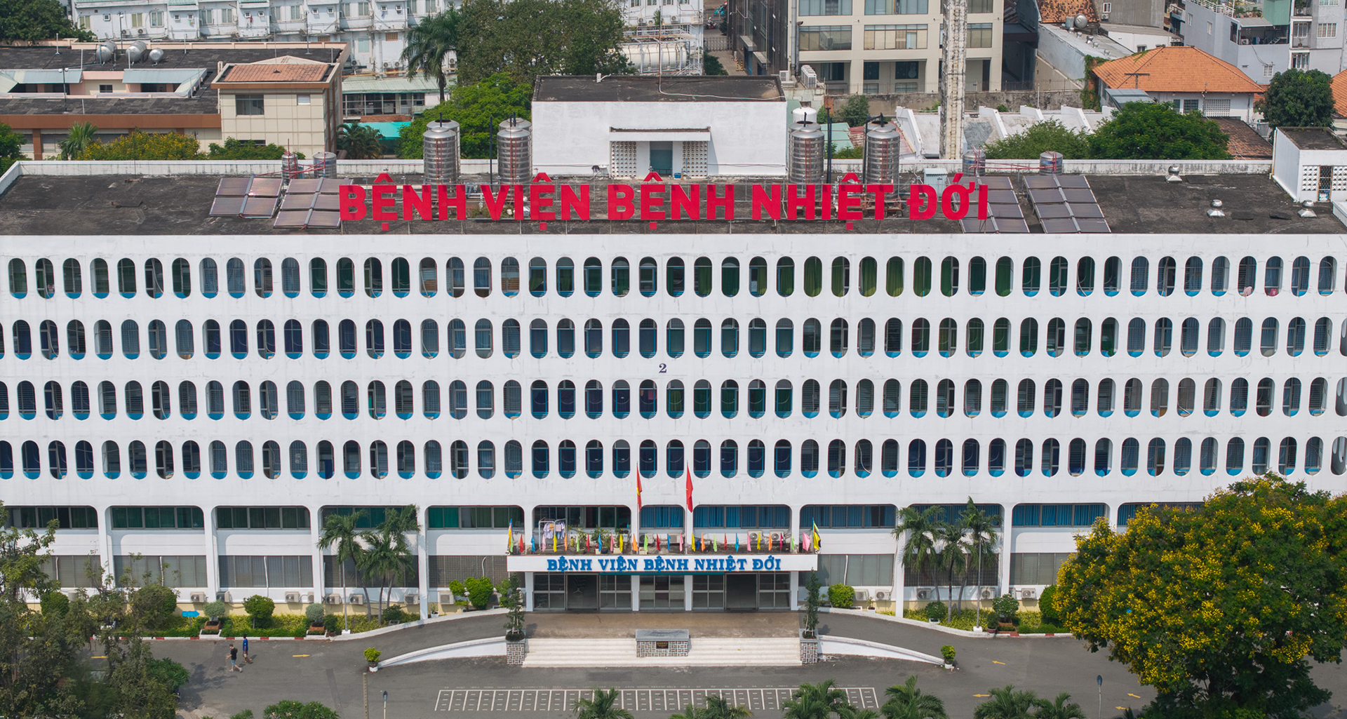 Ho Chi Minh City hospitals told to prepare Ebola isolation units
