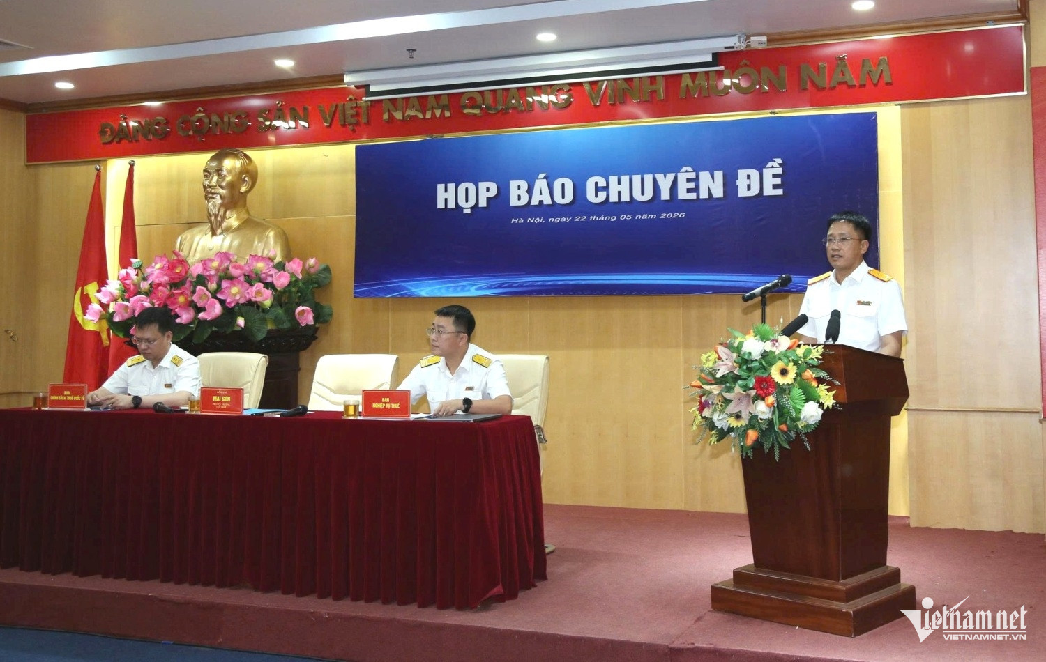 W-hop bao cuc thue.jpg