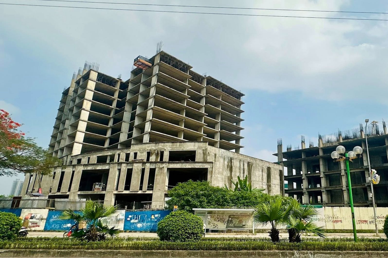 Hanoi’s ‘golden’ land plots are a massive waste of resources