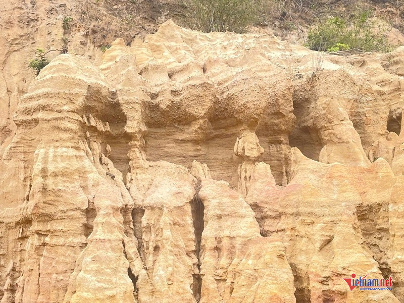 W-Dốc Vạn Long 3.jpg