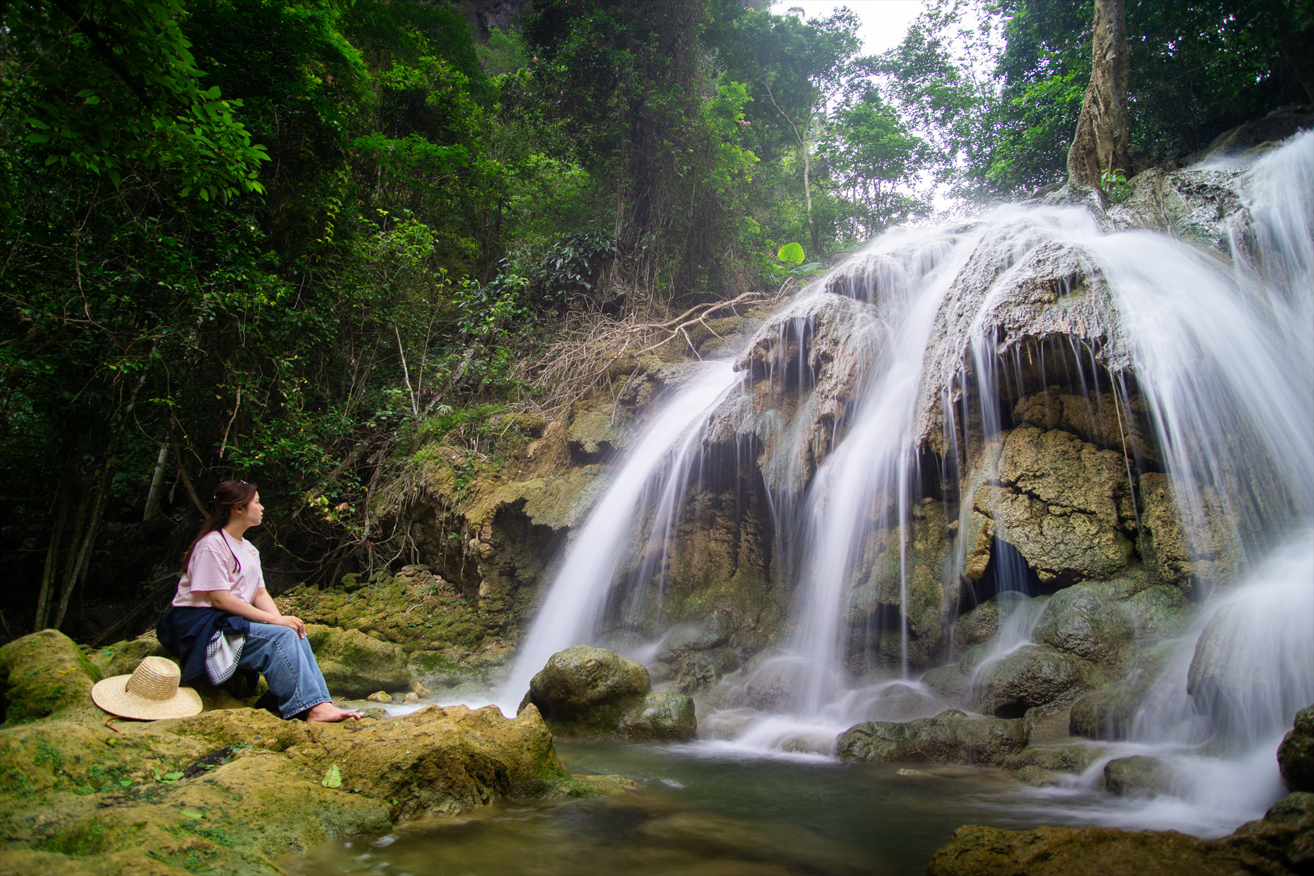 vietnam waterfall.jpg